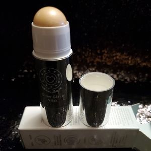 Becca Skin Love Glow Glaze Stick Highlighter